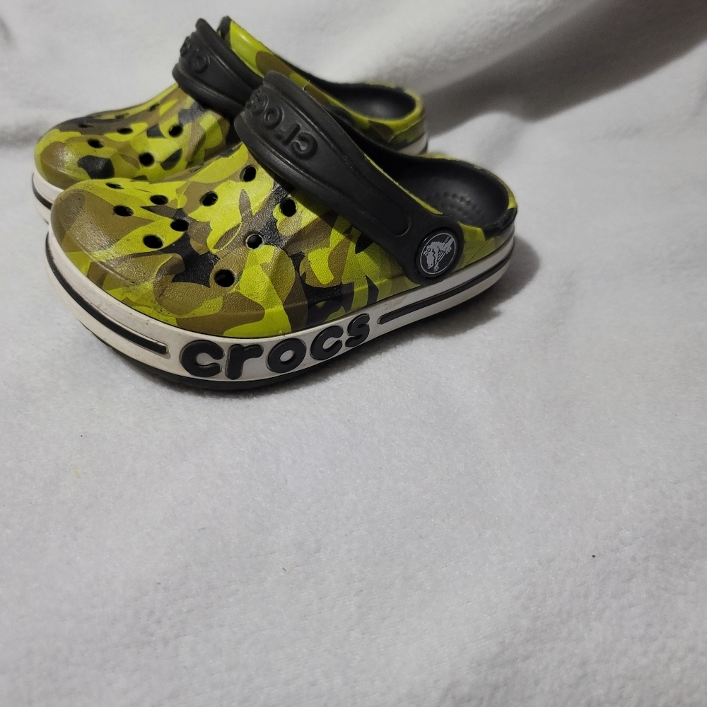 Crocs 7c